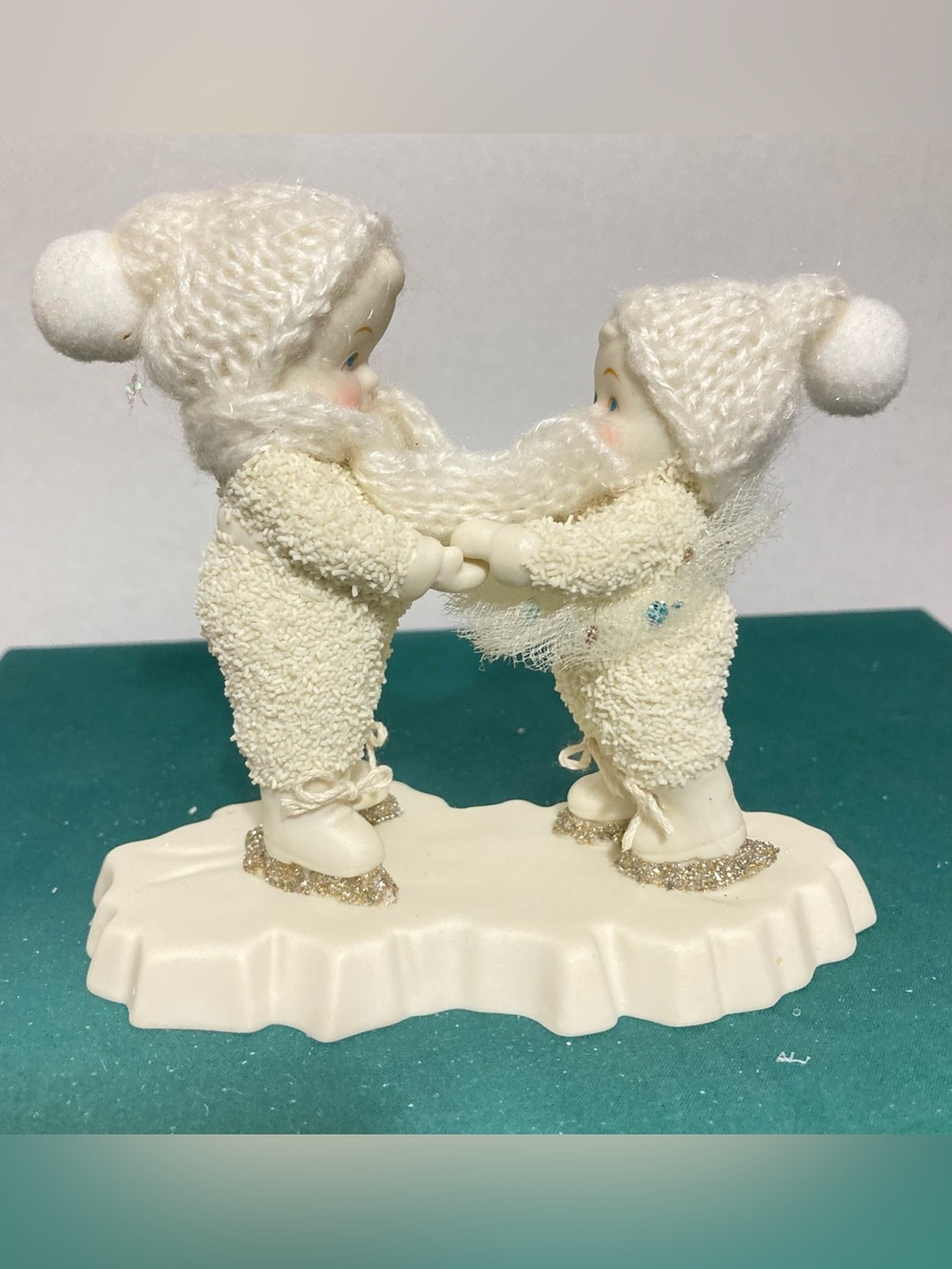 Department 56 Snow Dream “Come Skate With Me” Porcelain Figurine.